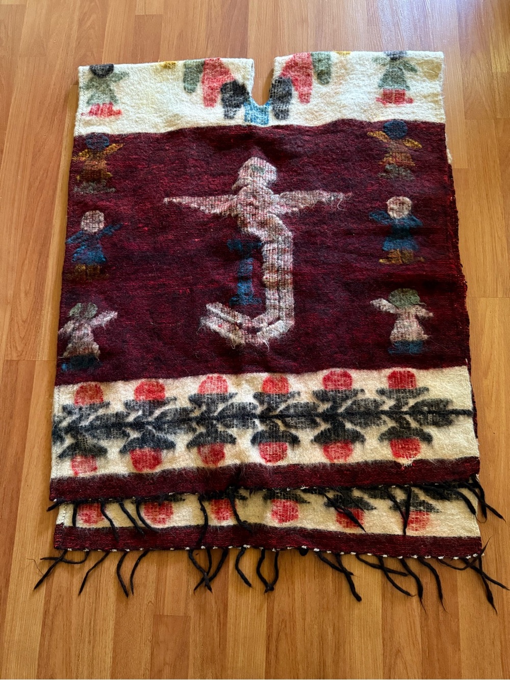 Mexican or Guatemalan poncho vest sleeveless reversible NWOT wool Sarape zarape